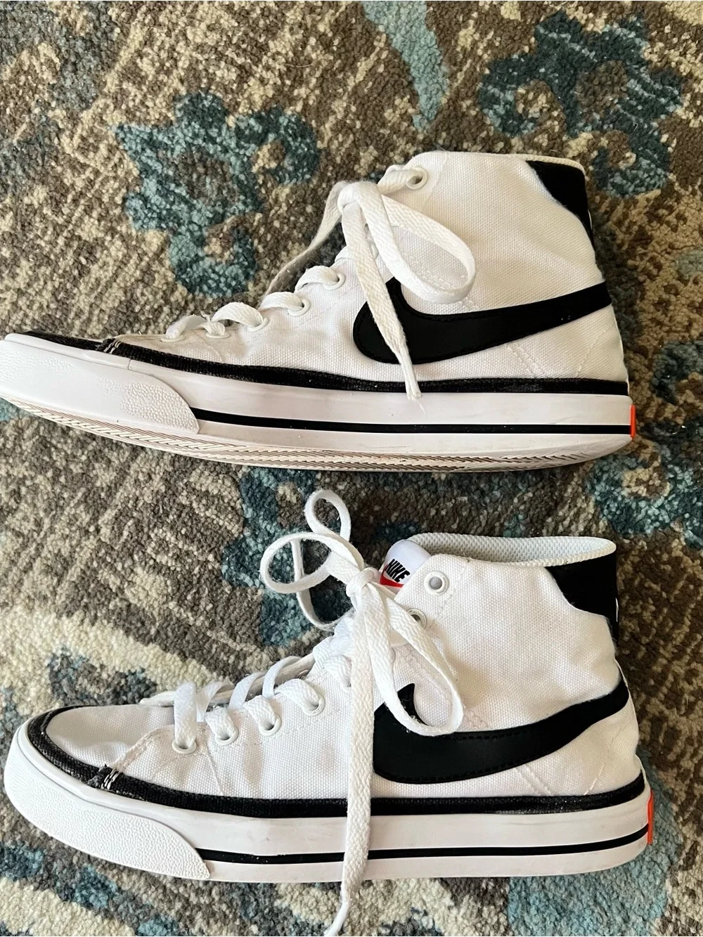 Nike White High-Top Sneakers with Black Swoosh and Accent size 6.5